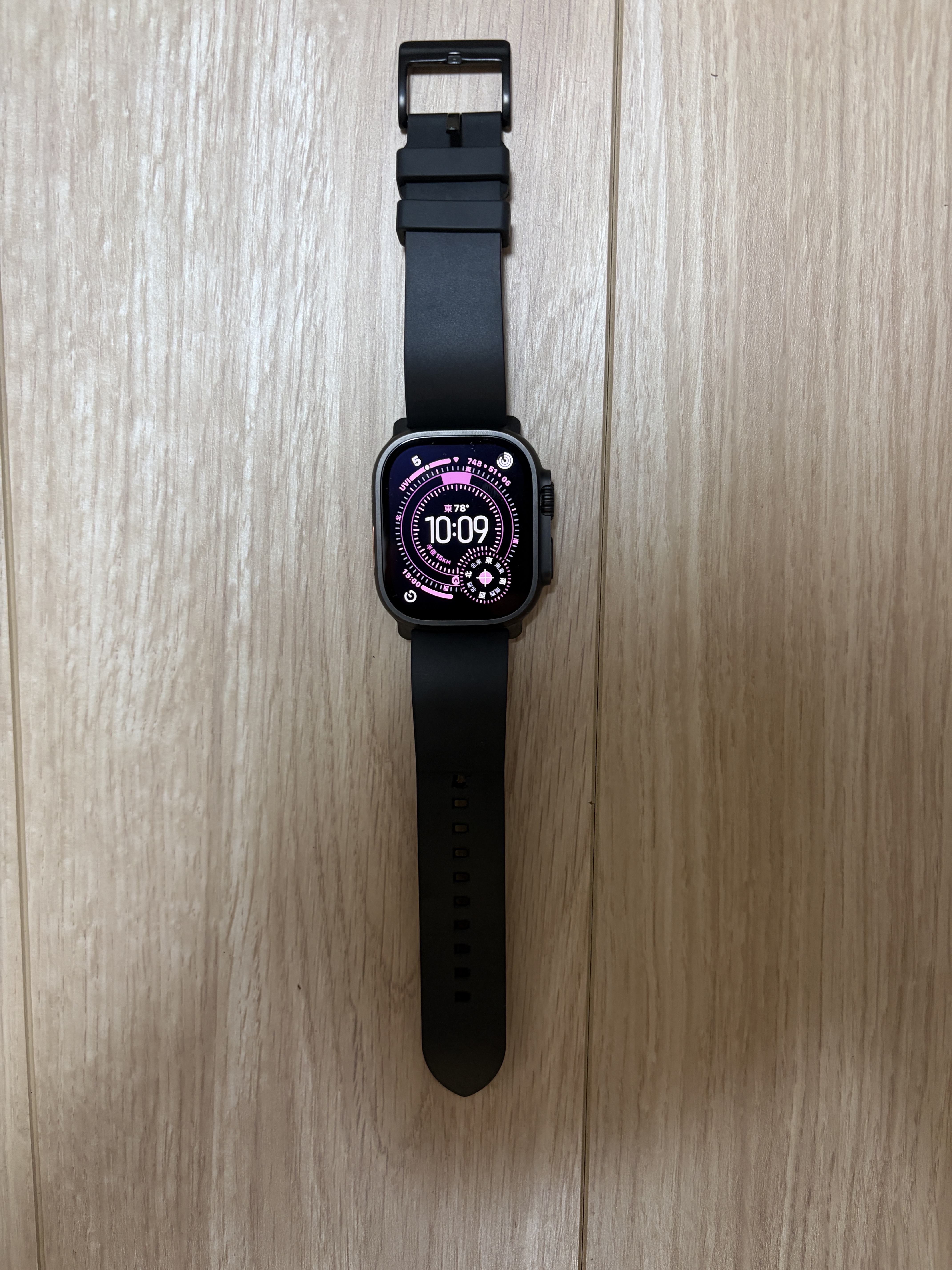 Apple Watch Ultra 2。49mm ブラックチタニウム、GPS+Cellular モデル